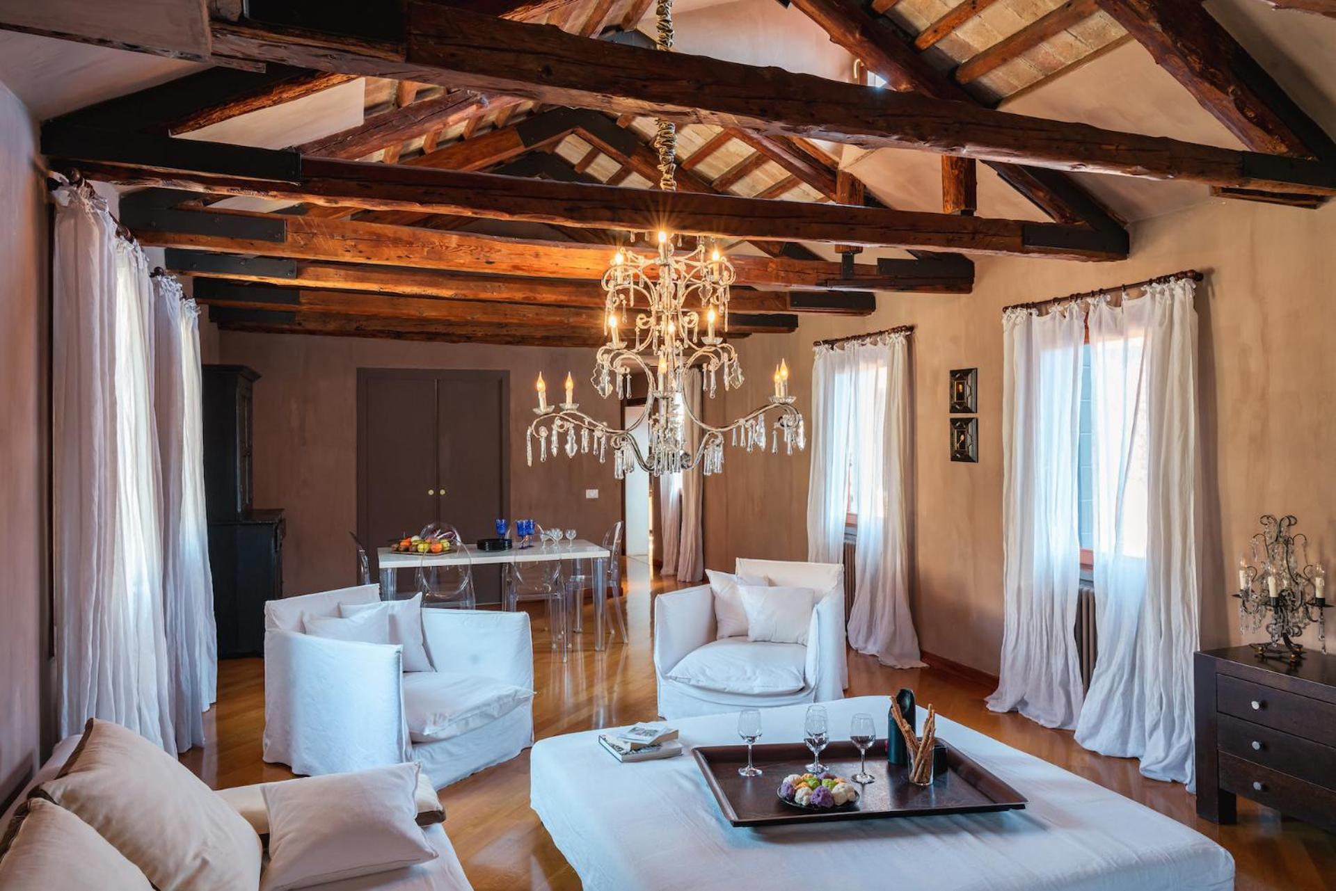 Ca' Navagero Apartment